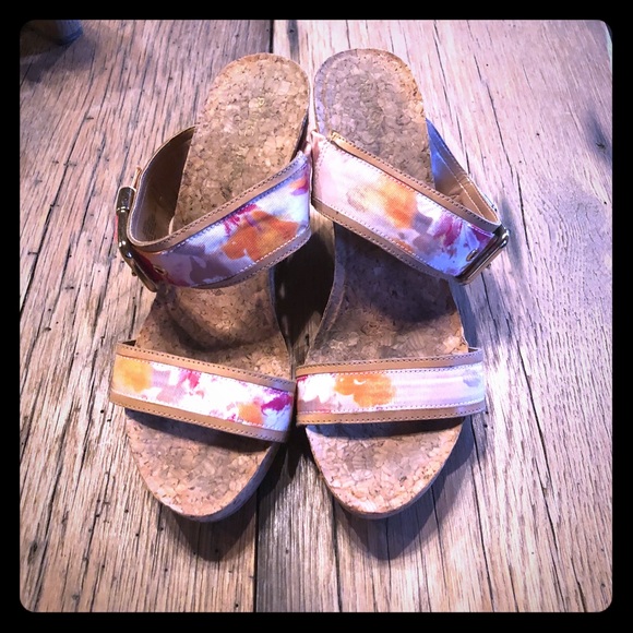 ANTONIO MELANI Shoes - Floral wedge sandal